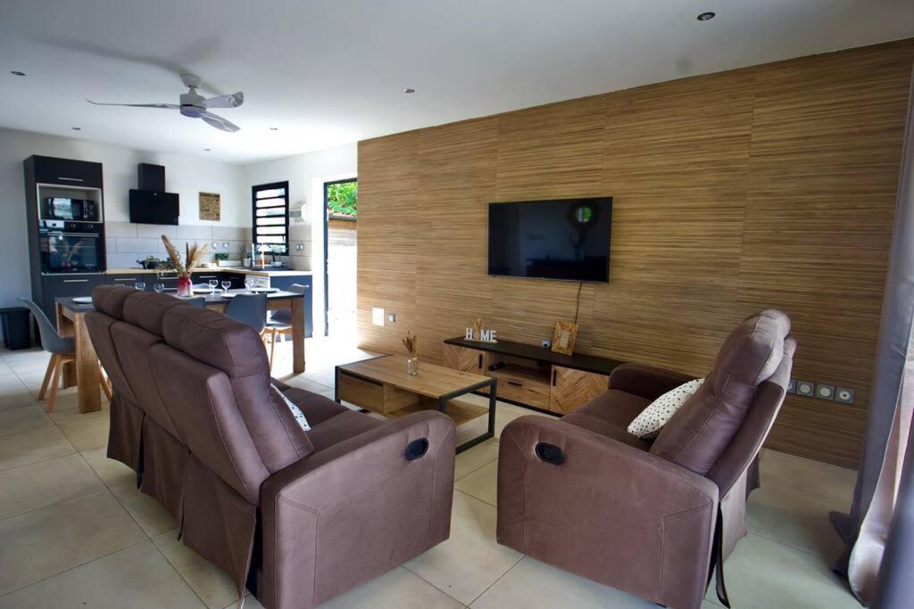 Villa Du Beau Vallon 2 Jacuzzi Privatif Et Piscine Chauffee Partagee Saint-Benoît Exteriér fotografie